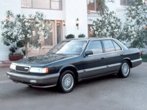 Подбираем аккумулятор для Mazda 929
