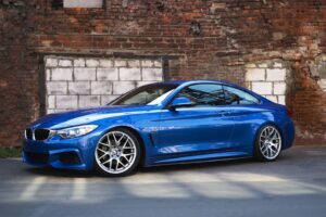 Как подобрать аккумулятор для BMW 4-series?