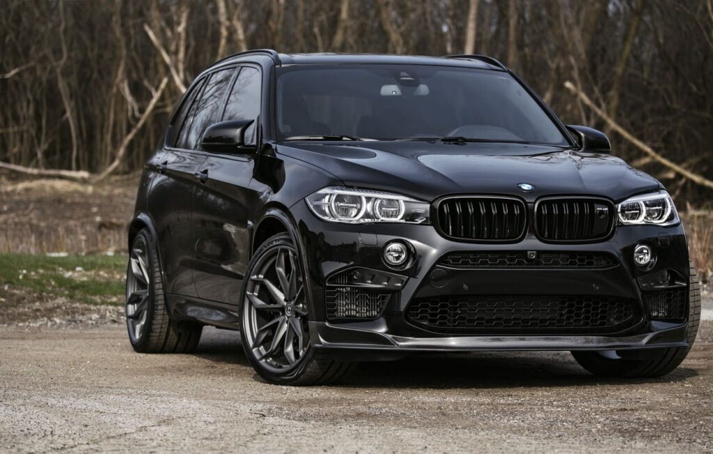 Как подобрать аккумулятор для BMW X5 M?